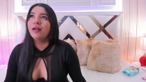 Nina online show from 03.22.26