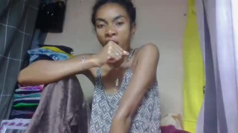 ninaeaa online show from 04.21.26