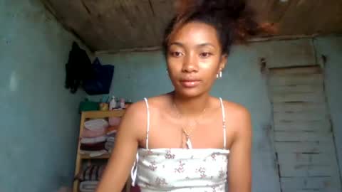 ninaeaa online show from 07.22.26
