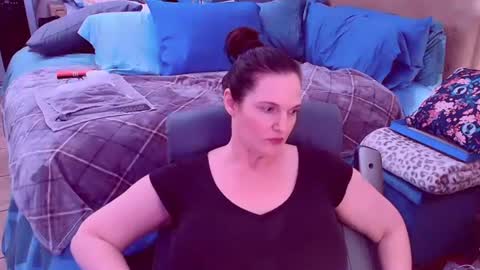 Snapshot of ninajaymes chatting on 01.16.26 Nina Jaymes online show from 01.16.26