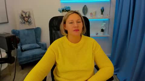 Snapshot of ninastarle chatting on 10.04.25 ninastarle online show from 10.04.25