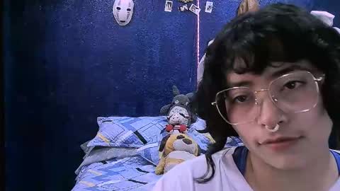 Snapshot of ninayellow chatting on 02.11.26 Nina online show from 02.11.26