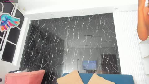 nini_beyker online show from 03.31.26