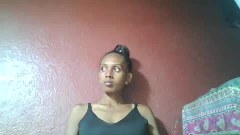 Snapshot of ninie246746 chatting on 01.21.25 ninie246746 online show from 01.21.25