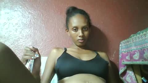 Snapshot of ninie246746 chatting on 01.29.25 ninie246746 online show from 01.29.25