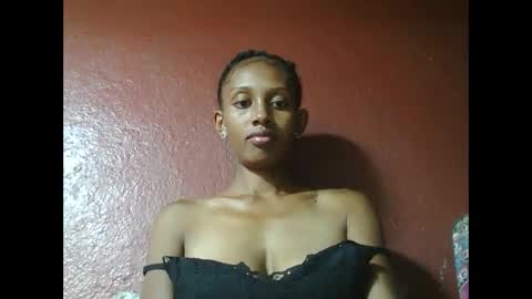 Snapshot of ninie246746 chatting on 02.16.25 ninie246746 online show from 02.16.25