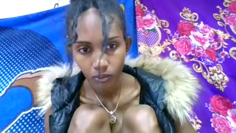ninie246746 online show from 06.12.26