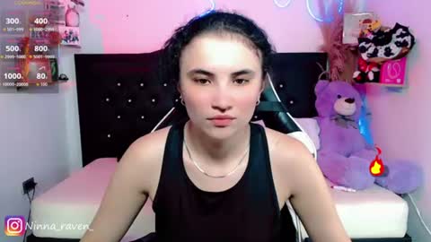Snapshot of ninna_raven chatting on 06.21.26 Ninna online show from 06.21.26