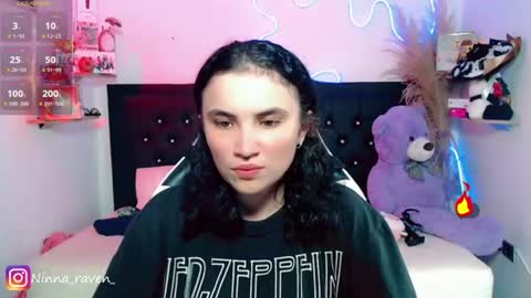 Snapshot of ninna_raven chatting on 06.30.26 Ninna online show from 06.30.26