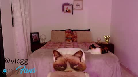 Snapshot of ninnarousse chatting on 01.31.25 Ninna Rousse online show from 01.31.25