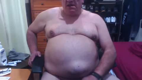 Snapshot of nionios67 chatting on 10.05.25 Dennis online show from 10.05.25