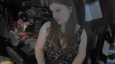 Nique online show from 12.04.25