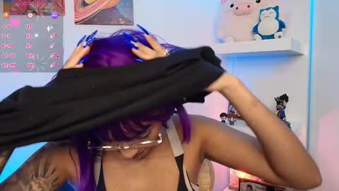 Nix  online show from 11.28.25