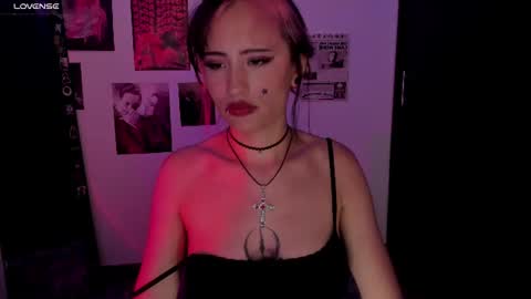 Nixxie  online show from 07.06.26