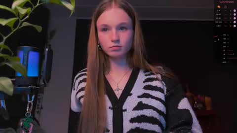 Tears Lora online show from 03.02.25