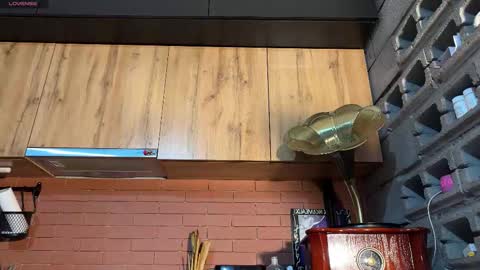 Tears Lora online show from 02.09.26