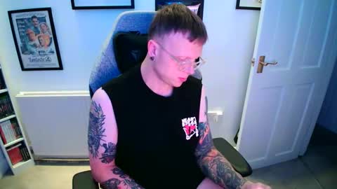 Snapshot of nlrb93 chatting on 09.22.25 BNate93 online show from 09.22.25