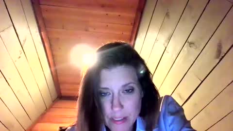 Snapshot of nndaniels2026 chatting on 05.21.26 Cum2Me online show from 05.21.26
