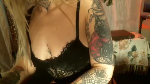 Leah online show from 01.20.25