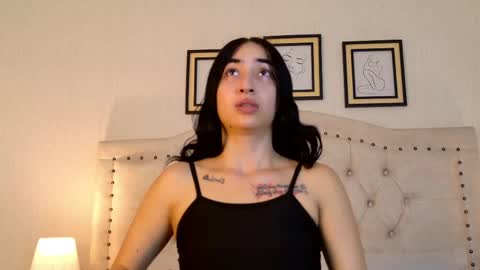 Snapshot of noa_morena chatting on 04.30.26 NATHALIA MORENO online show from 04.30.26