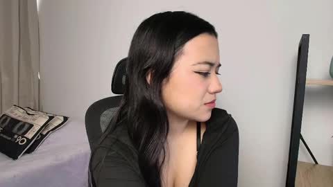 Noa  online show from 04.23.26