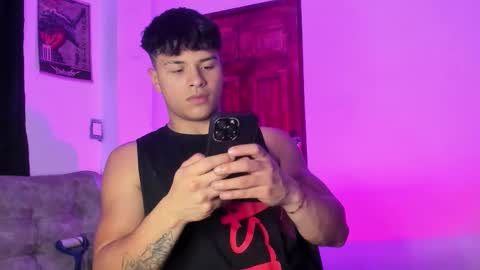 noah_223 online show from 02.12.26