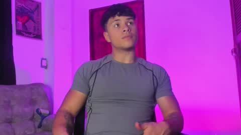 noah_223 online show from 02.14.26