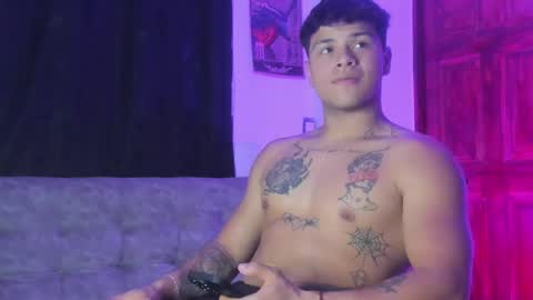 noah_223 online show from 02.24.26