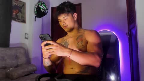 noah_223 online show from 05.12.26