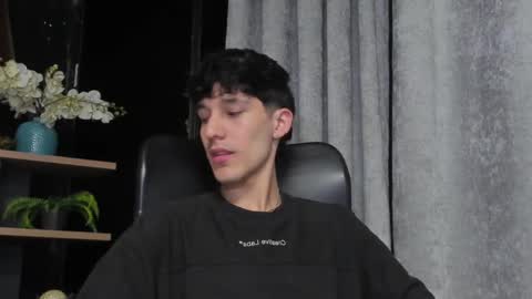 Noah Brigth online show from 02.20.25