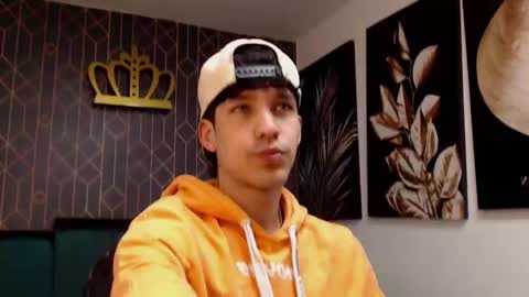 Noah Brigth online show from 02.28.25