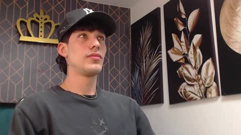 Noah Brigth online show from 03.08.25