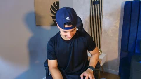 Noah online show from 05.13.26