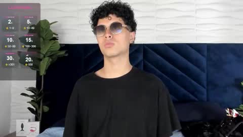 noah_dupont_ online show from 09.20.25