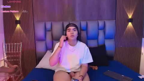 Snapshot of noah_leister chatting on 06.14.26 Noah online show from 06.14.26