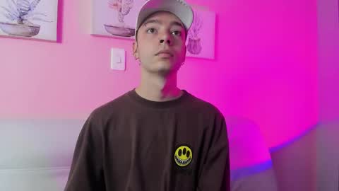    online show from 03.07.25