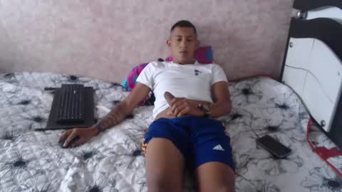 Snapshot of noah_roberts_ chatting on 01.24.25 Noah online show from 01.24.25