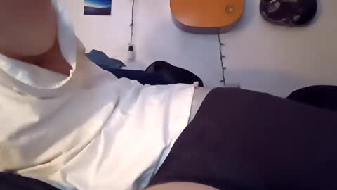 Snapshot of noah_wesley chatting on 12.04.24 Noah Wesley online show from 12.04.24