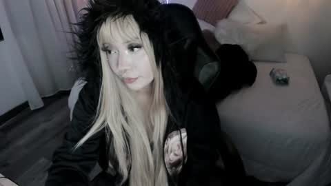 Snapshot of noahcryptic chatting on 06.26.26 Noah online show from 06.26.26