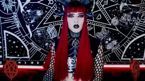 Snapshot of noamy_666 chatting on 12.10.24 caroline online show from 12.10.24