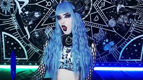 Snapshot of noamy_666 chatting on 12.11.24 caroline online show from 12.11.24