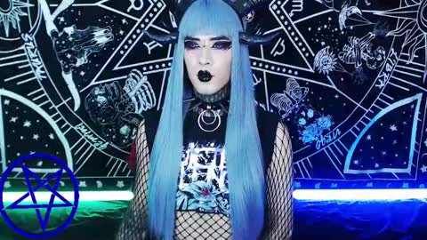 Snapshot of noamy_666 chatting on 12.27.24 caroline online show from 12.27.24