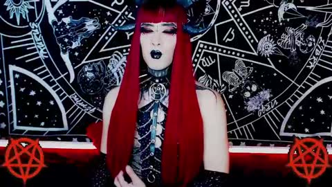 Snapshot of noamy_666 chatting on 12.28.24 caroline online show from 12.28.24