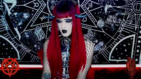 Snapshot of noamy_666 chatting on 01.29.25 caroline online show from 01.29.25