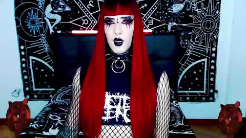 Snapshot of noamy_666 chatting on 02.22.25 caroline online show from 02.22.25