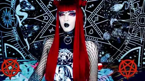 Snapshot of noamy_666 chatting on 03.02.25 caroline online show from 03.02.25