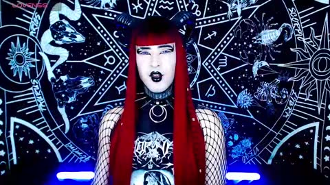 Snapshot of noamy_666 chatting on 09.26.25 caroline online show from 09.26.25