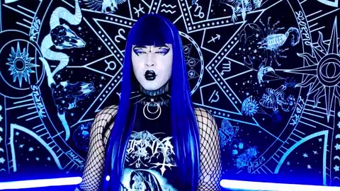 Snapshot of noamy_666 chatting on 01.13.26 caroline online show from 01.13.26