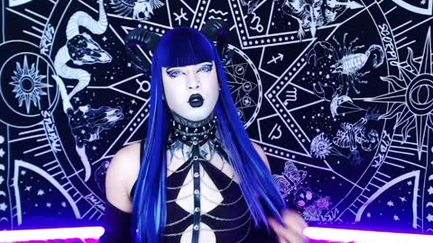 Snapshot of noamy_666 chatting on 04.05.26 caroline online show from 04.05.26