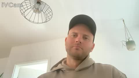 Snapshot of noblame3 chatting on 10.29.25 noblame3 online show from 10.29.25